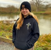 5. Vass KIDS JUNIOR Carp Rising Hoody BLACK EDITION Sophie Carp Catcher